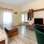 Mila 6 Apartment